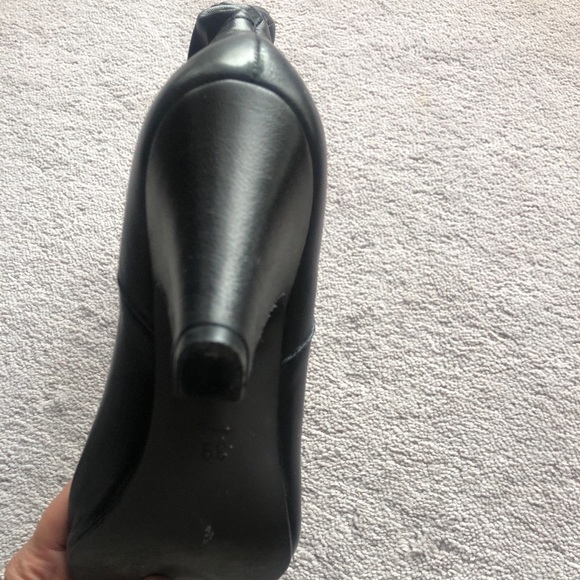 Vintage leather boots bought in Paris - Picture 14 of 16